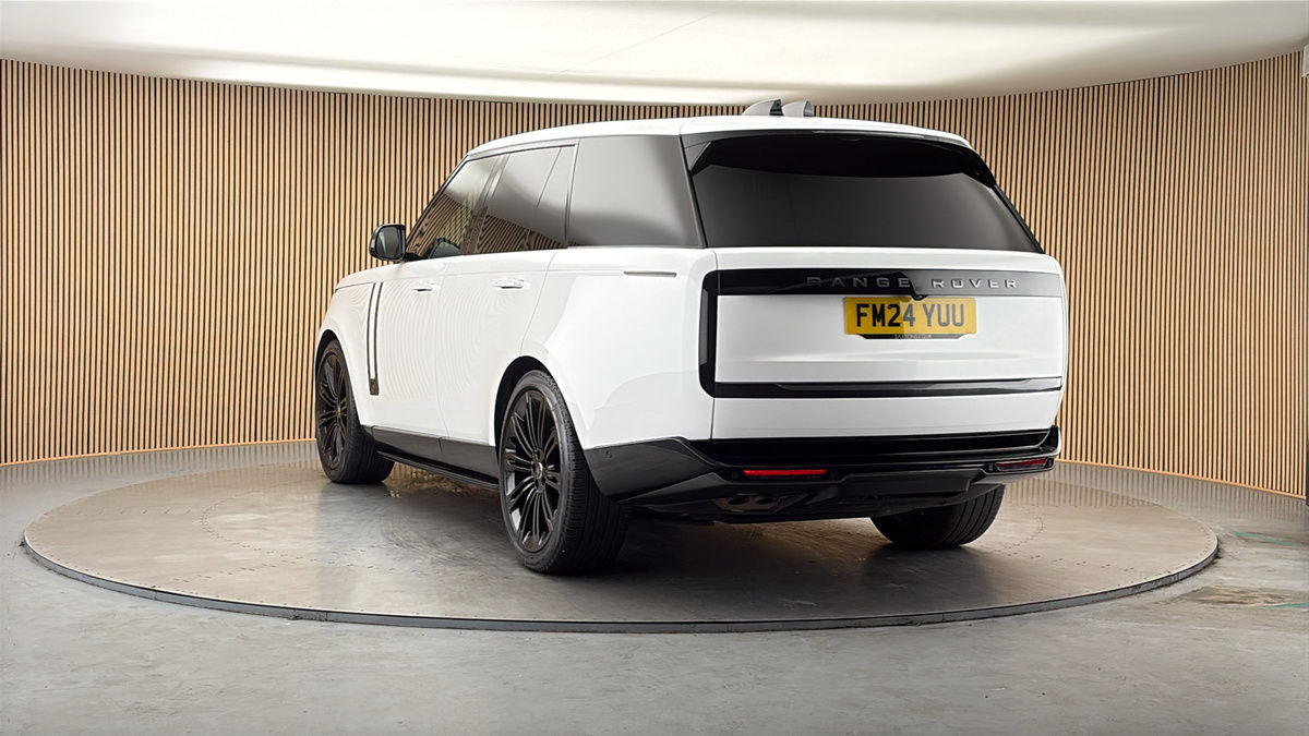 More views of Land Rover Range Rover