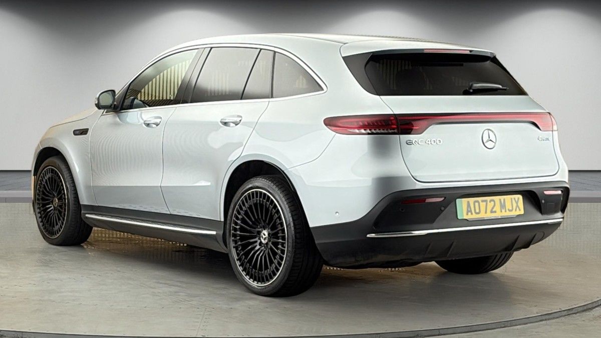 Mercedes-Benz EQC Image 2