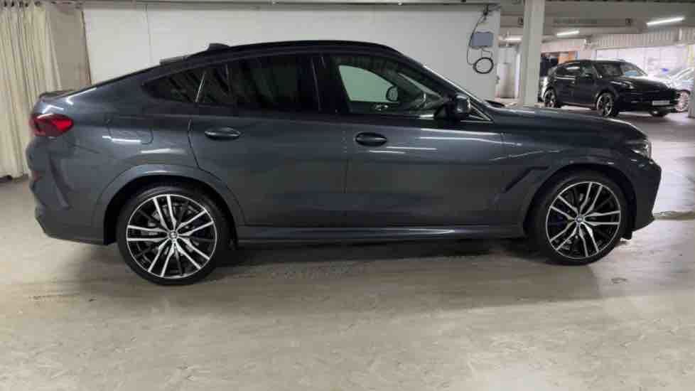 More views of BMW X6
