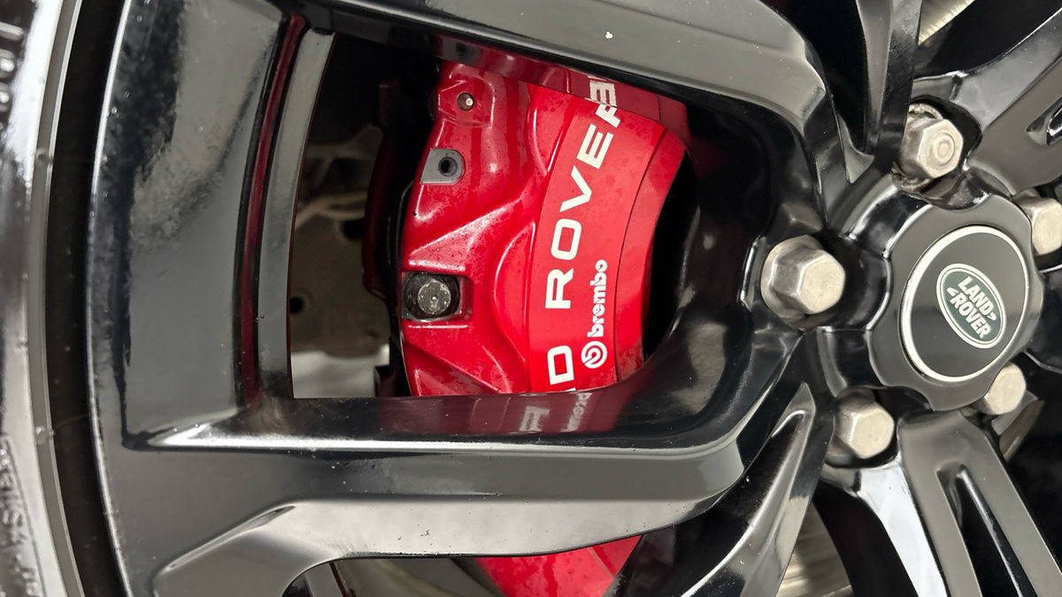 Land Rover Range Rover Sport Image 25