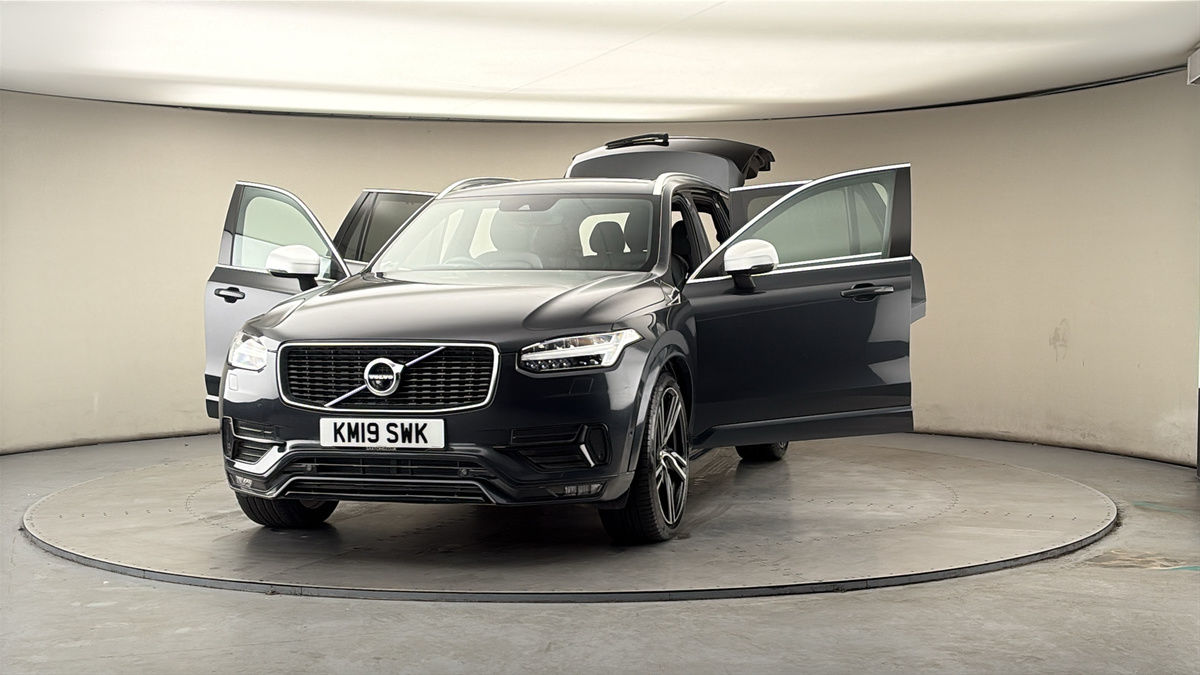 More views of Volvo XC90
