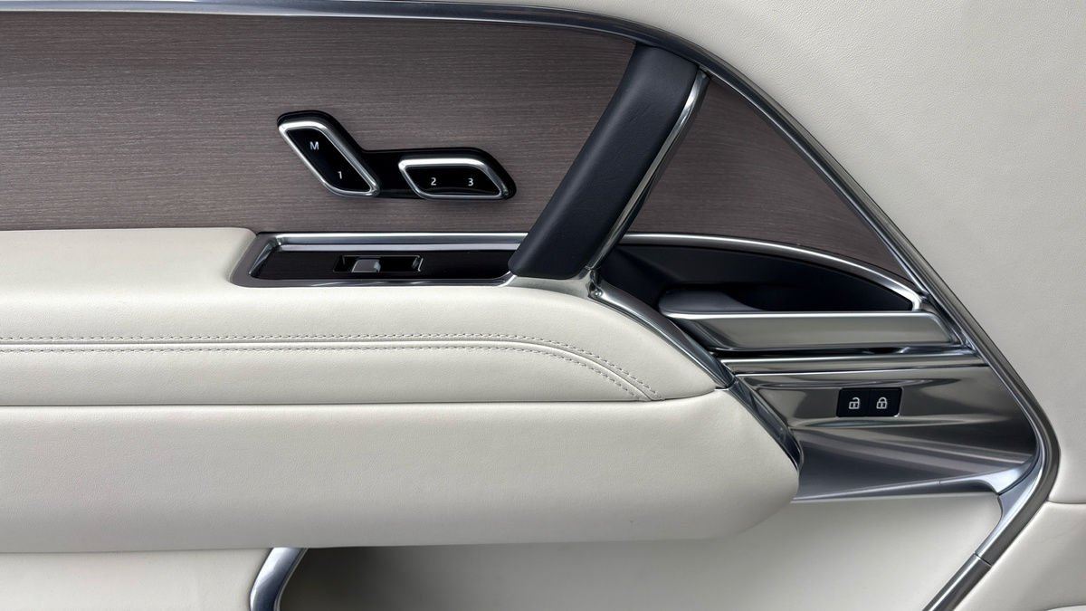 Land Rover Range Rover Image 19