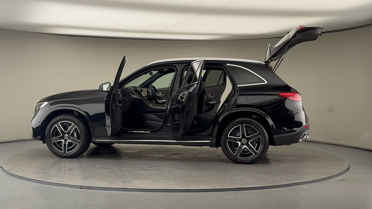 More views of Mercedes-Benz GLC