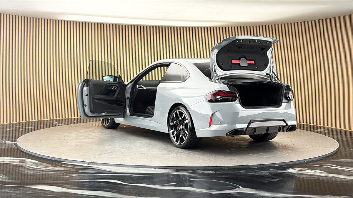 BMW 2 Series Image 23