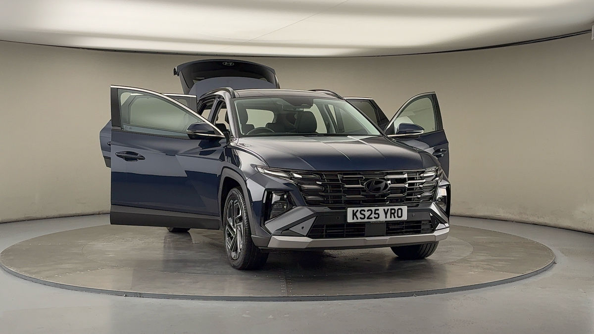 More views of Hyundai TUCSON
