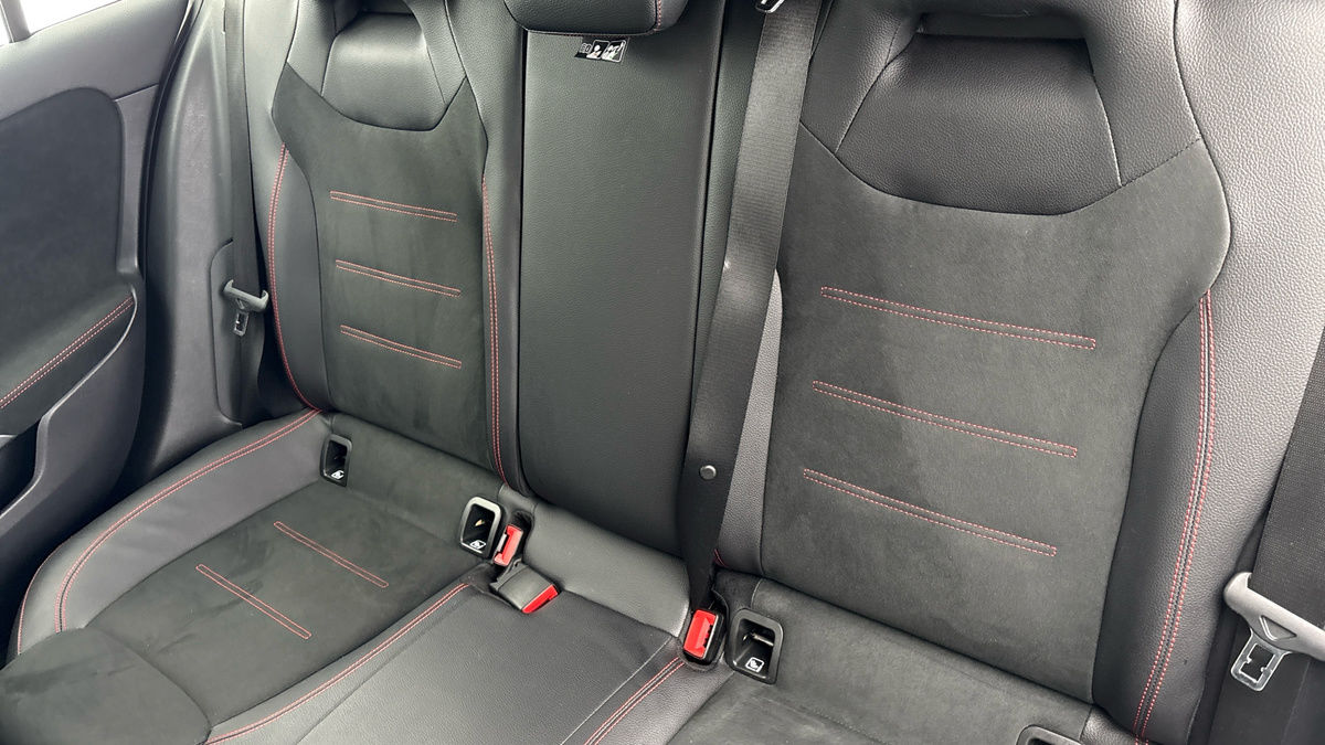 Mercedes-Benz A Class Image 8