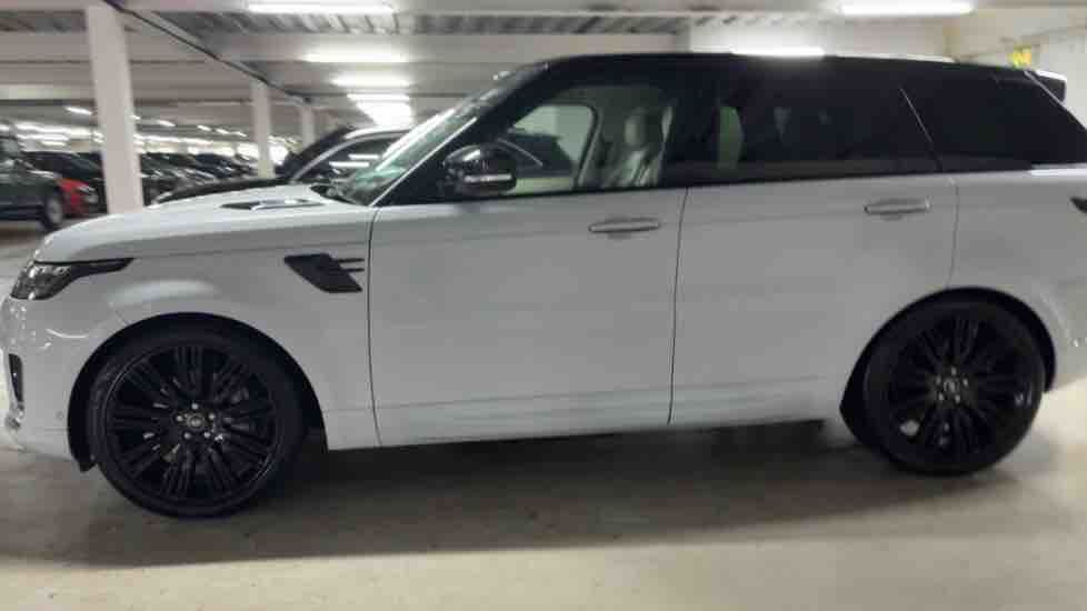 More views of Land Rover Range Rover Sport