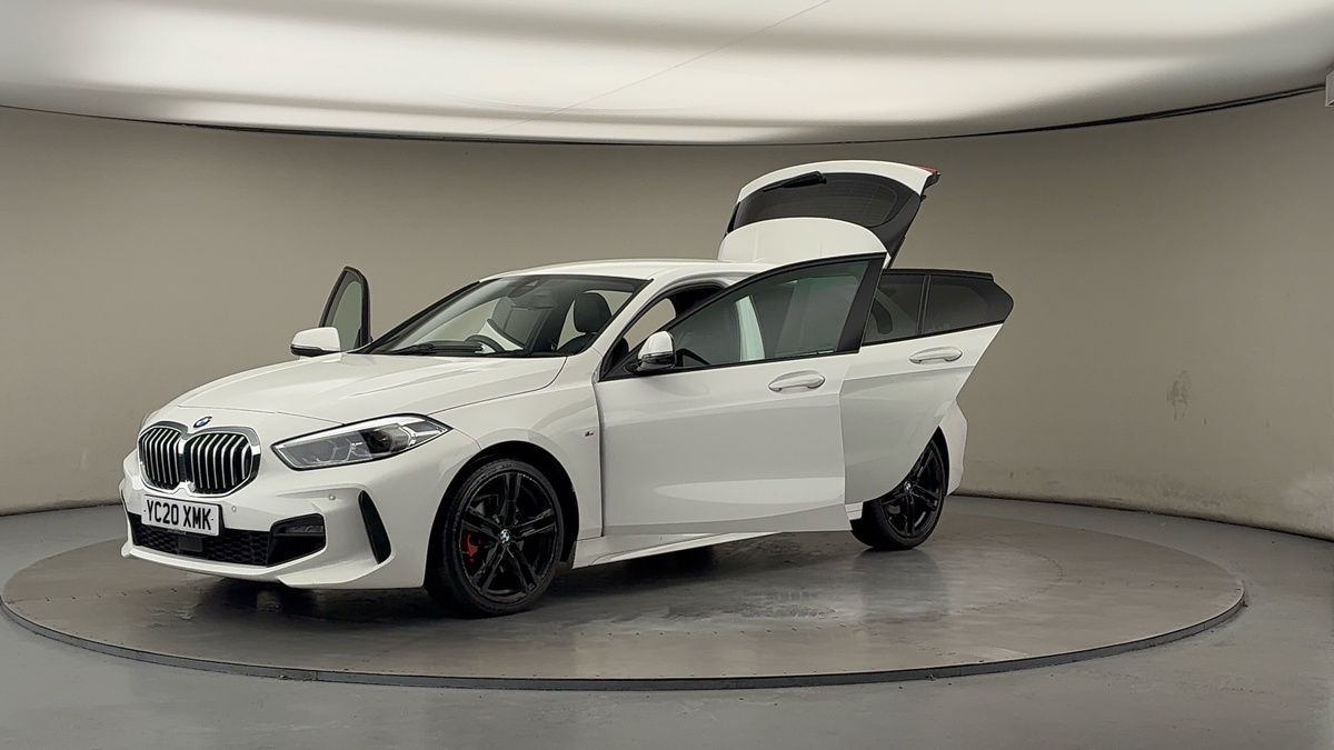 BMW 1 Series Image 22