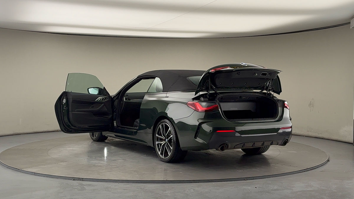 BMW 4 Series Image 23