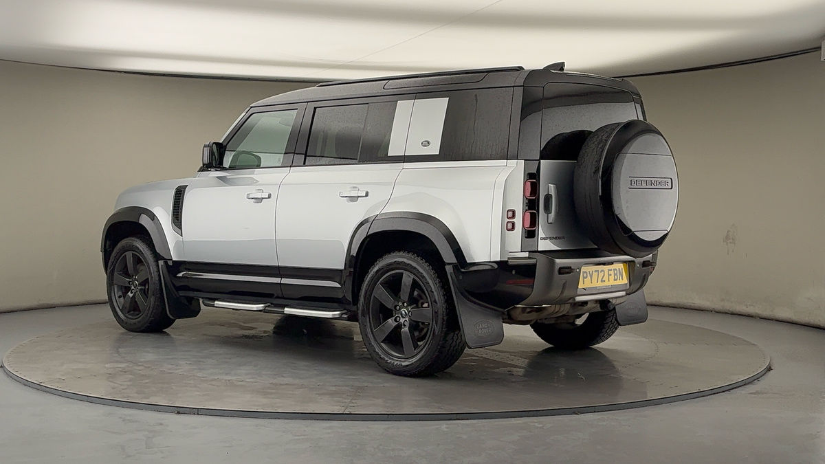 More views of Land Rover Defender 110