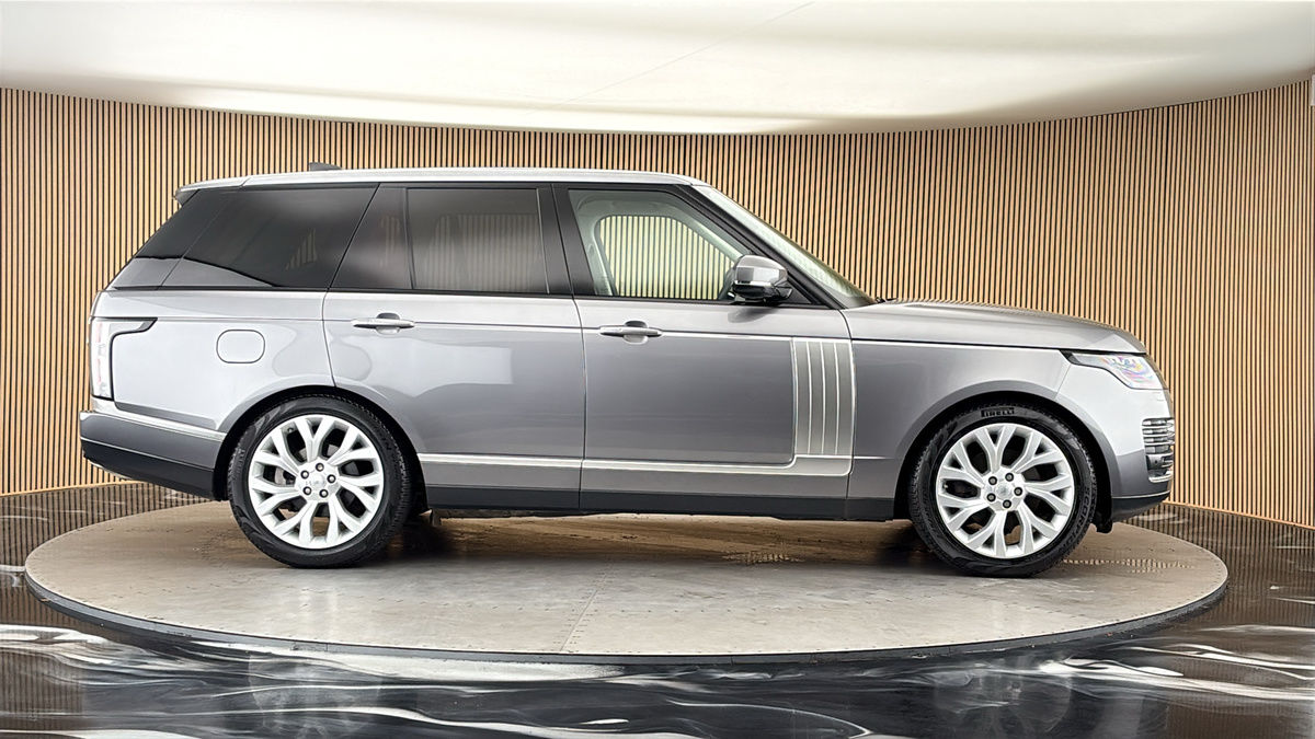 Land Rover Range Rover Image 16