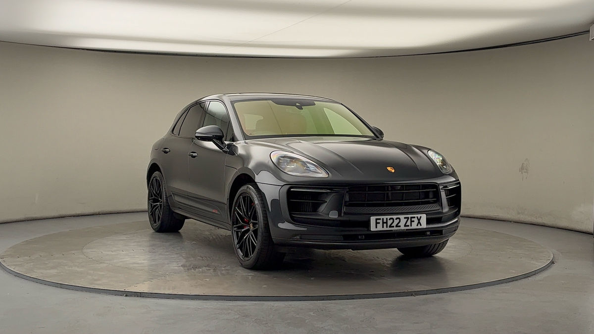 More views of Porsche Macan