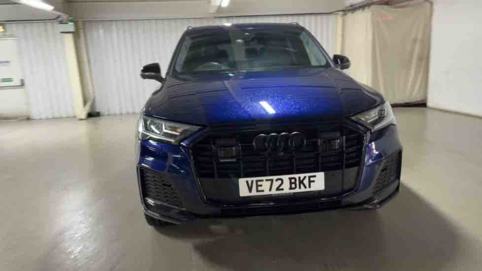 More views of Audi Q7