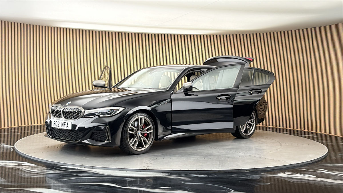 BMW 3 Series Image 22