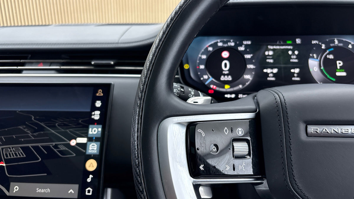 Land Rover Range Rover Image 13