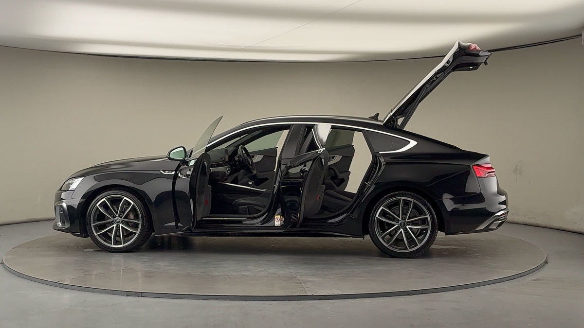 More views of Audi A5