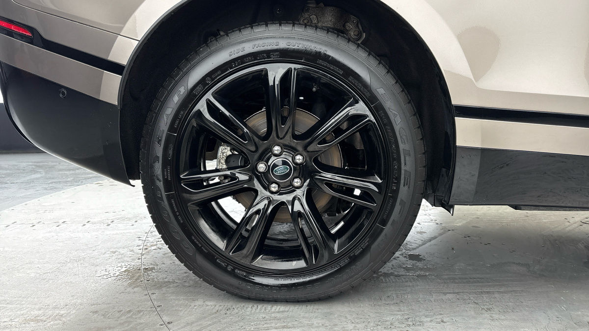 Land Rover Range Rover Velar Image 10