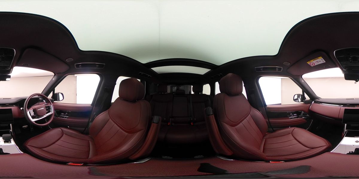 More views of Land Rover Range Rover