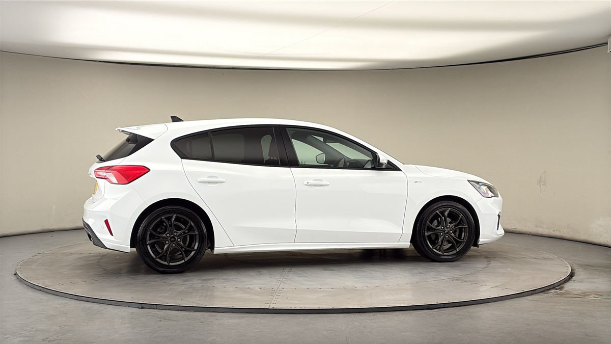 More views of Ford Focus