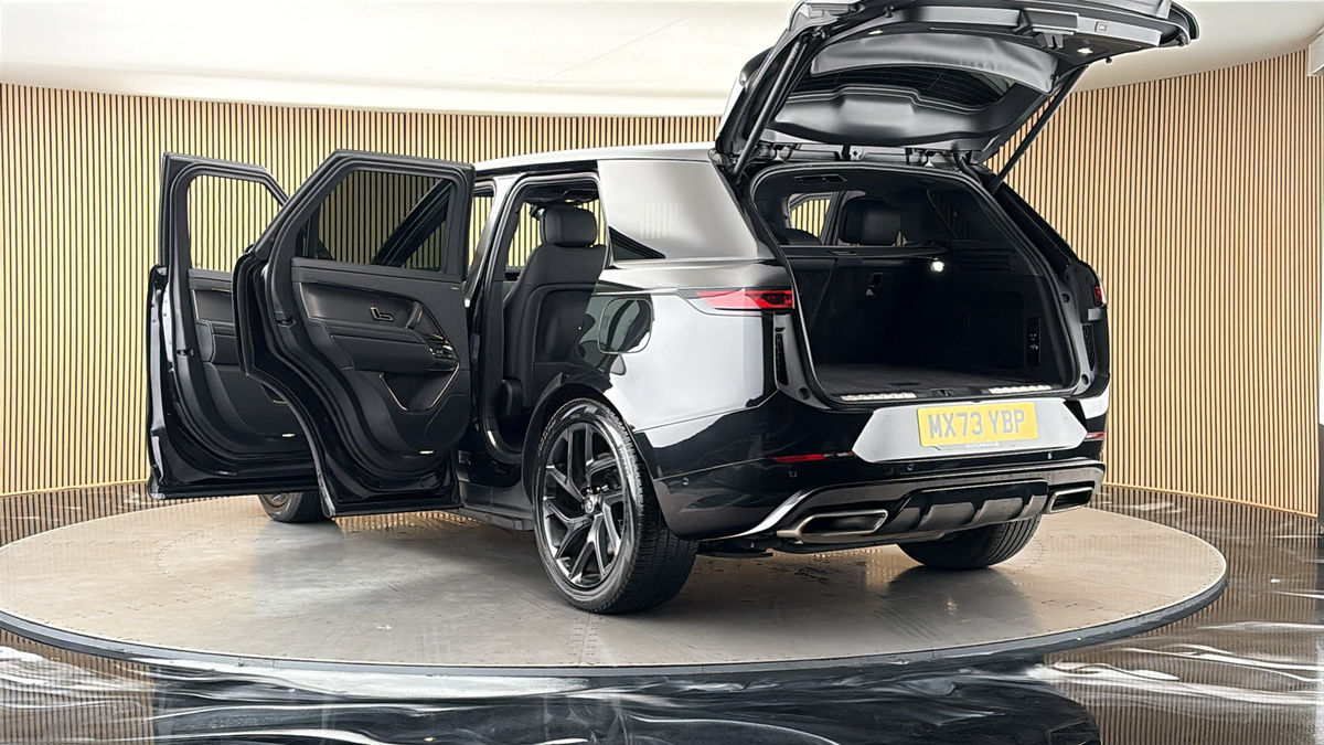 Land Rover Range Rover Sport Image 23