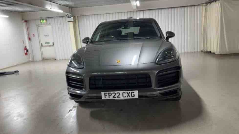 More views of Porsche Cayenne