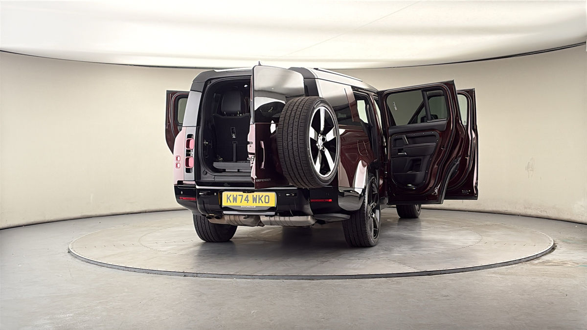 More views of Land Rover Defender 130