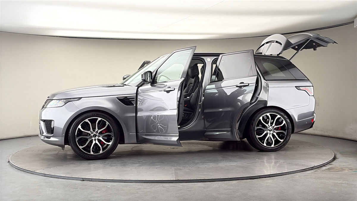 More views of Land Rover Range Rover Sport