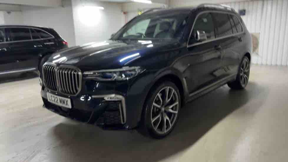 More views of BMW X7