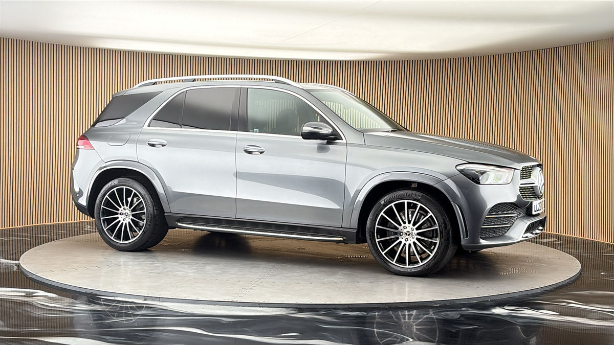 More views of Mercedes-Benz GLE