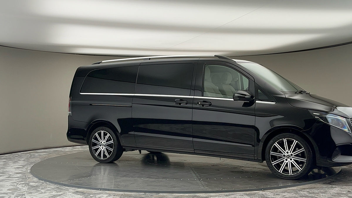 More views of Mercedes-Benz V Class