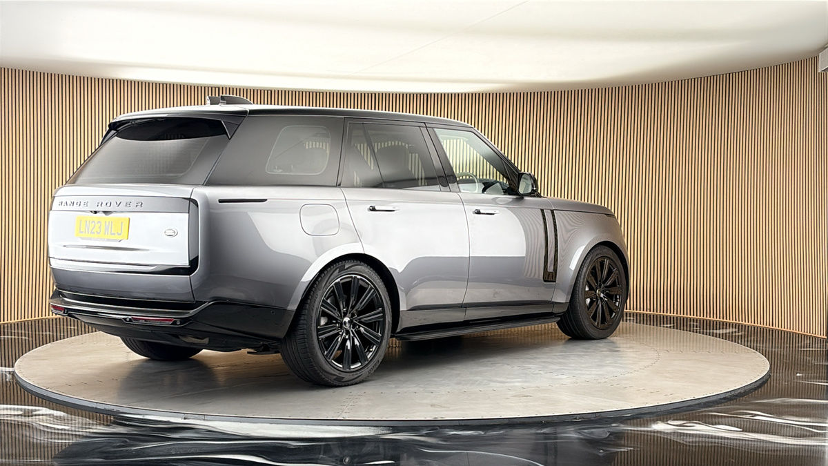 Land Rover Range Rover Image 21