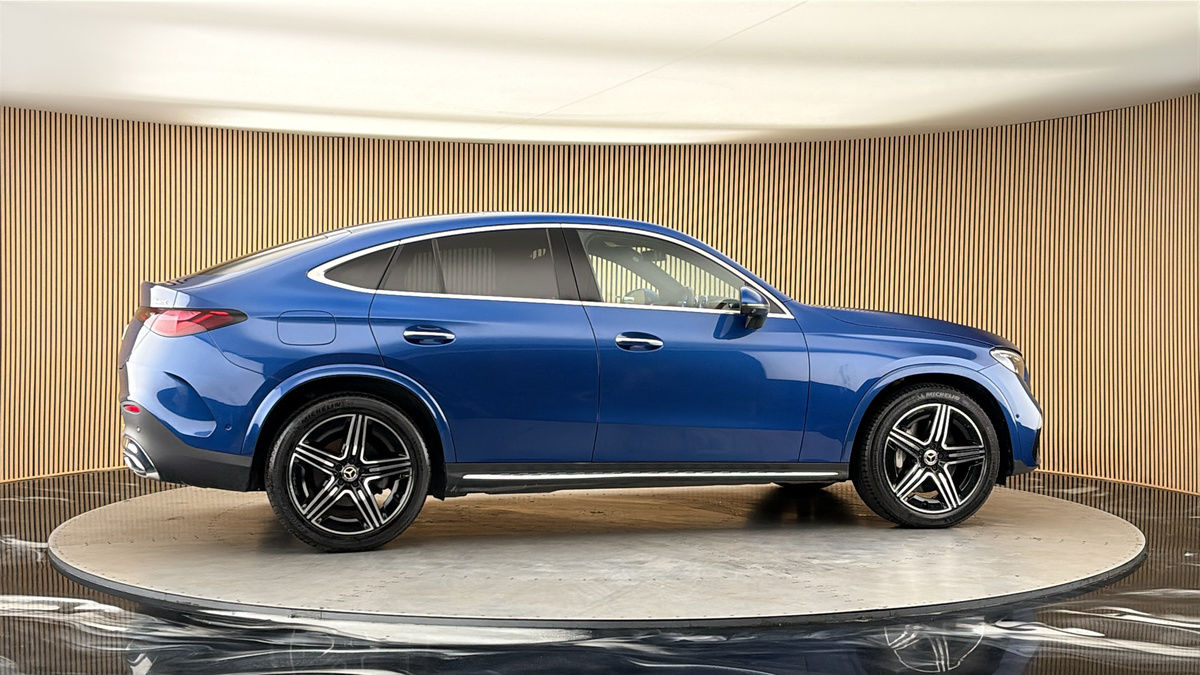 More views of Mercedes-Benz GLC