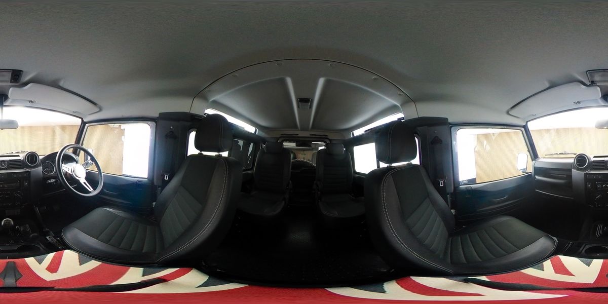 More views of Land Rover Defender 90