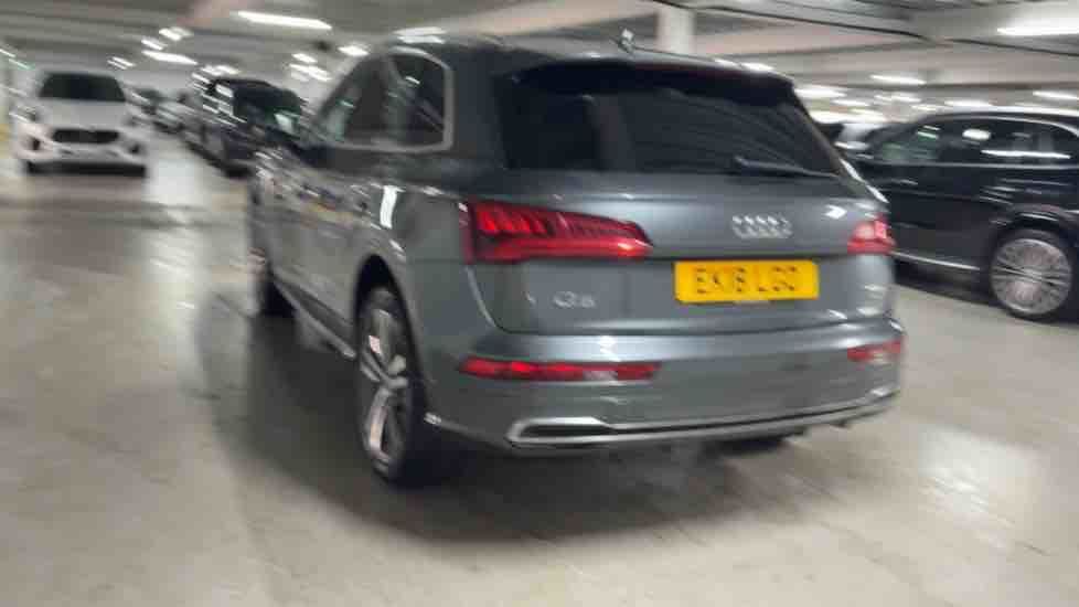 More views of Audi Q5