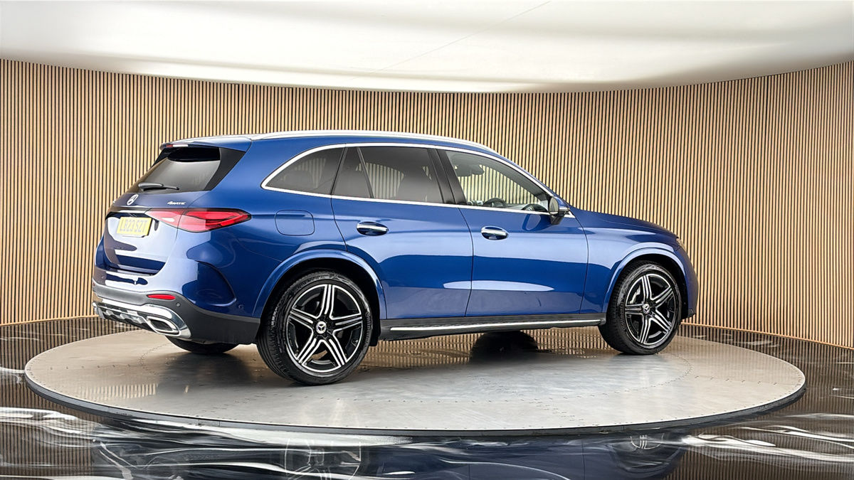 More views of Mercedes-Benz GLC