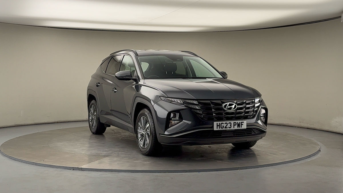 More views of Hyundai TUCSON