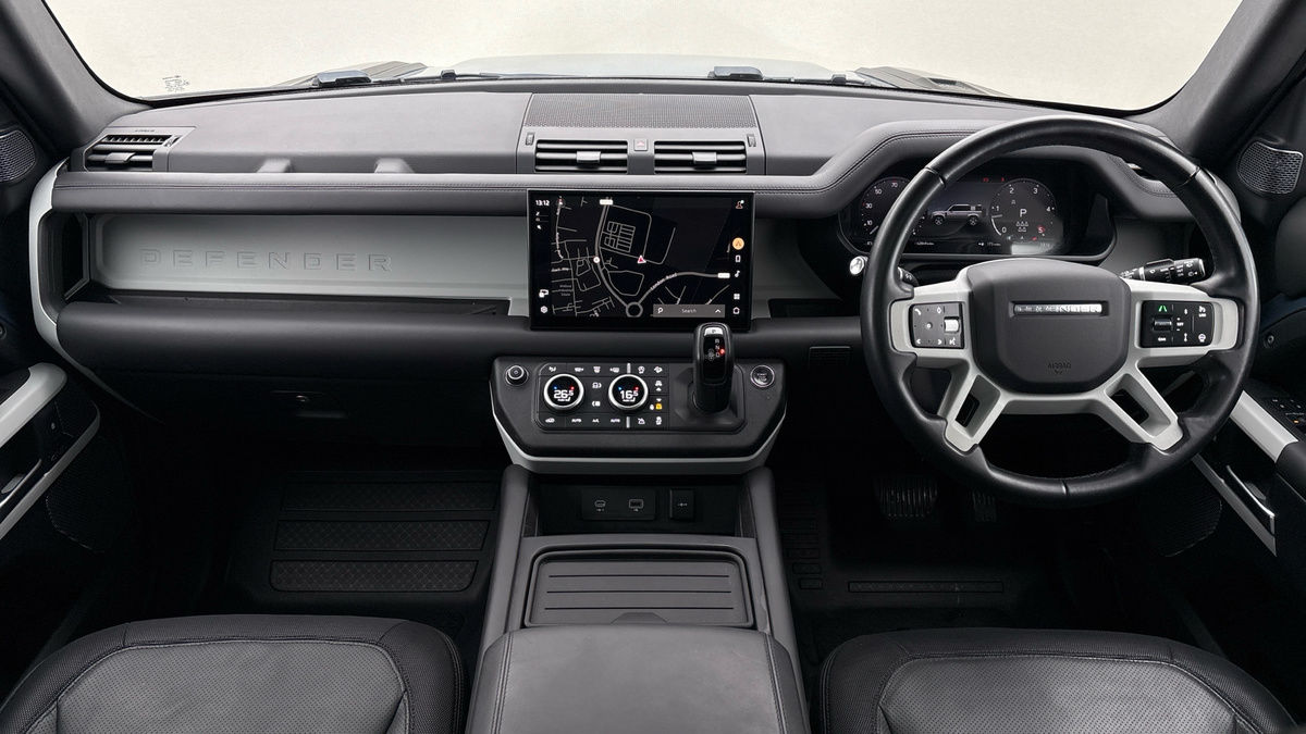 Land Rover Defender 110 Urban Image 12