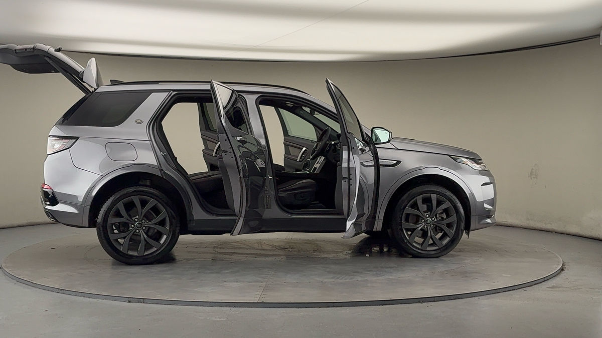 More views of Land Rover Discovery Sport