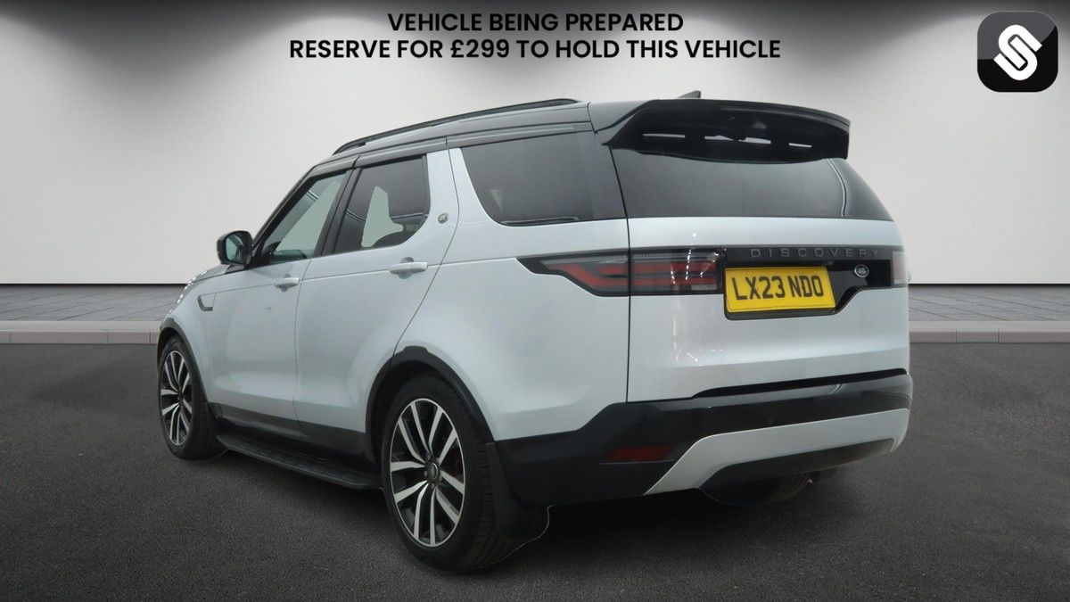 Land Rover Discovery Image 3