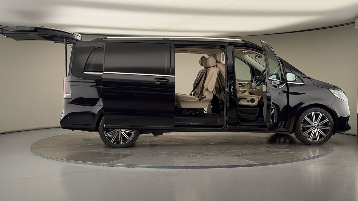 More views of Mercedes-Benz V Class