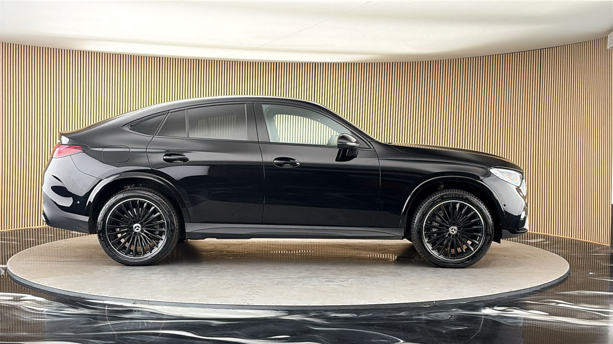 Mercedes-Benz GLC Image 16