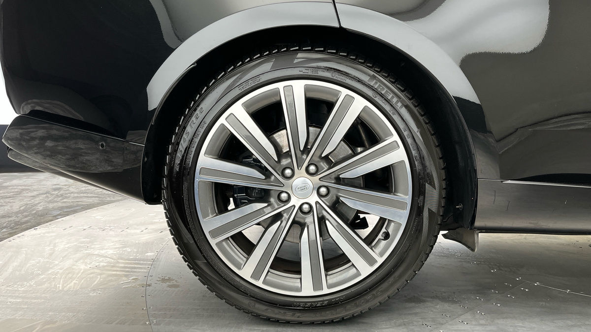 Land Rover Range Rover Image 10