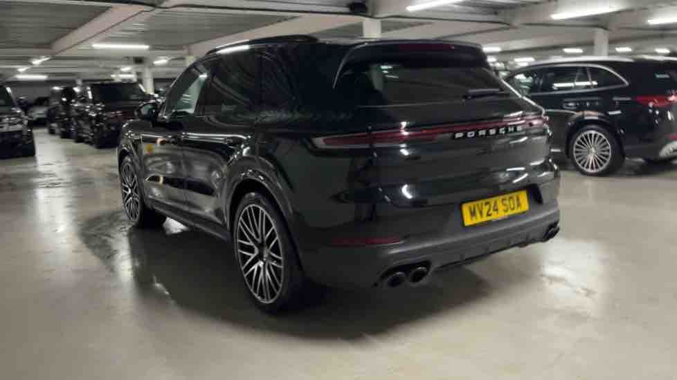 More views of Porsche Cayenne