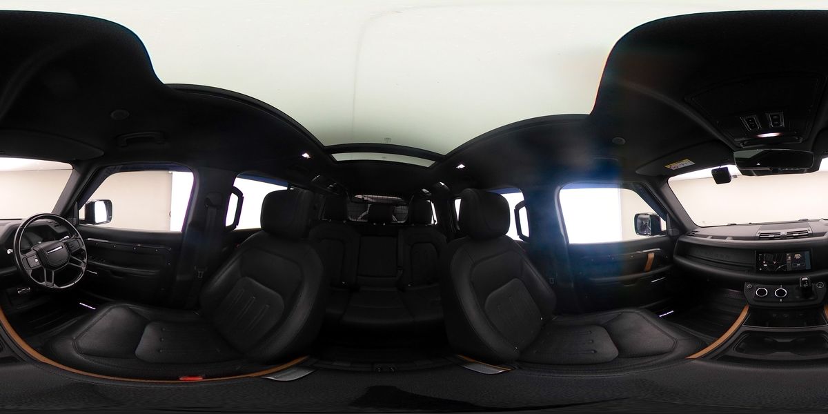 More views of Land Rover Defender 110