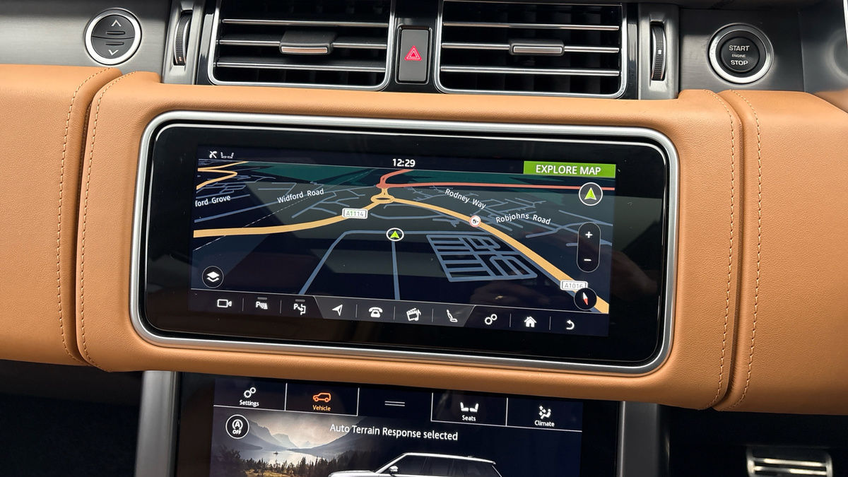 Land Rover Range Rover Image 17