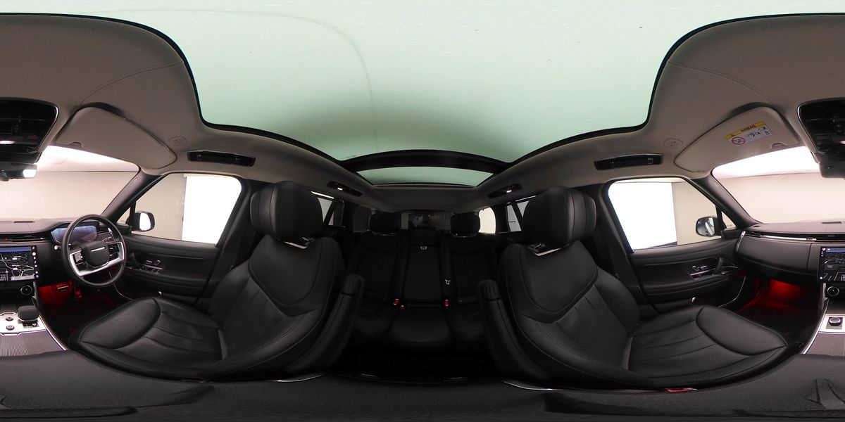 More views of Land Rover Range Rover