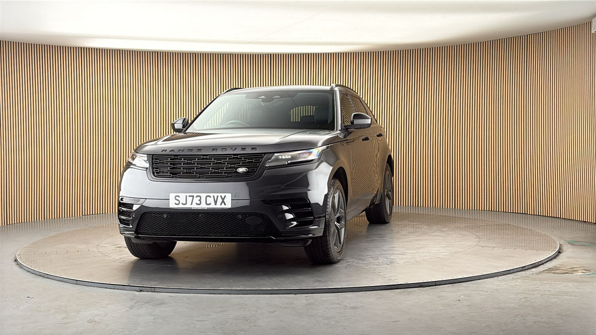 More views of Land Rover Range Rover Velar