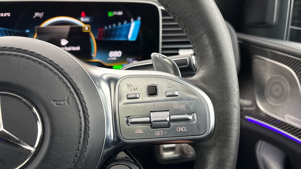More views of Mercedes-Benz GLE