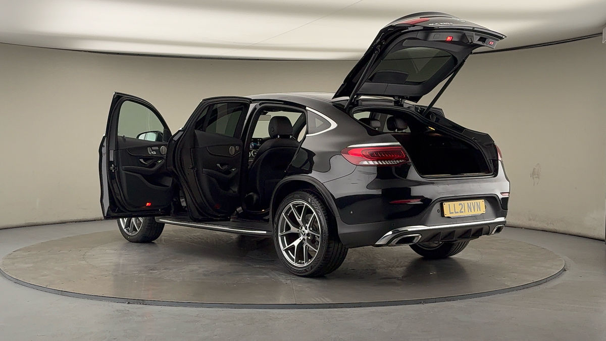 More views of Mercedes-Benz GLC