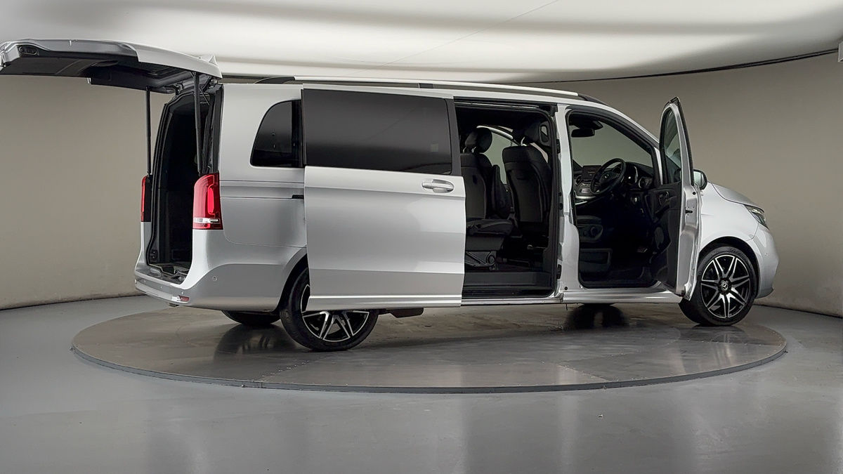 More views of Mercedes-Benz V Class